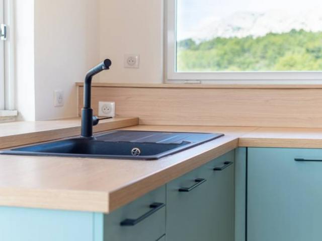 Rénovation et décoration complète d’une maison de village à Puyloubier (13114)