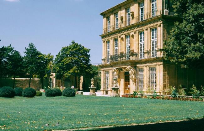 Rénovation haut de gamme de mas provençal ou domaine dans le Var